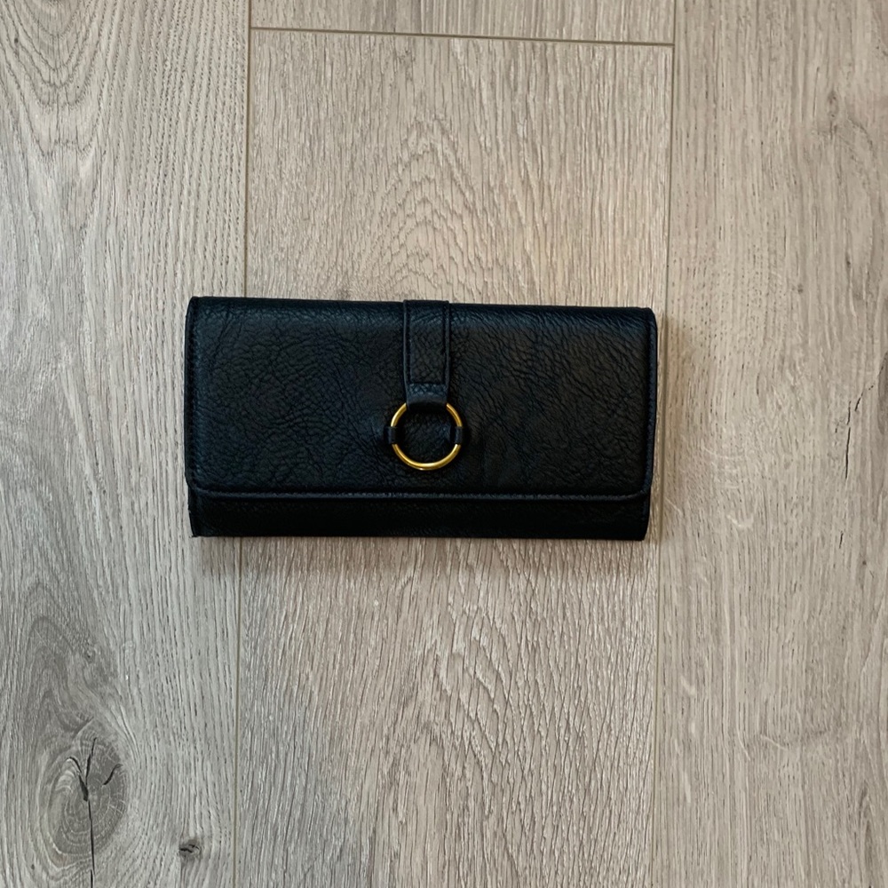 Simple Black Wallet